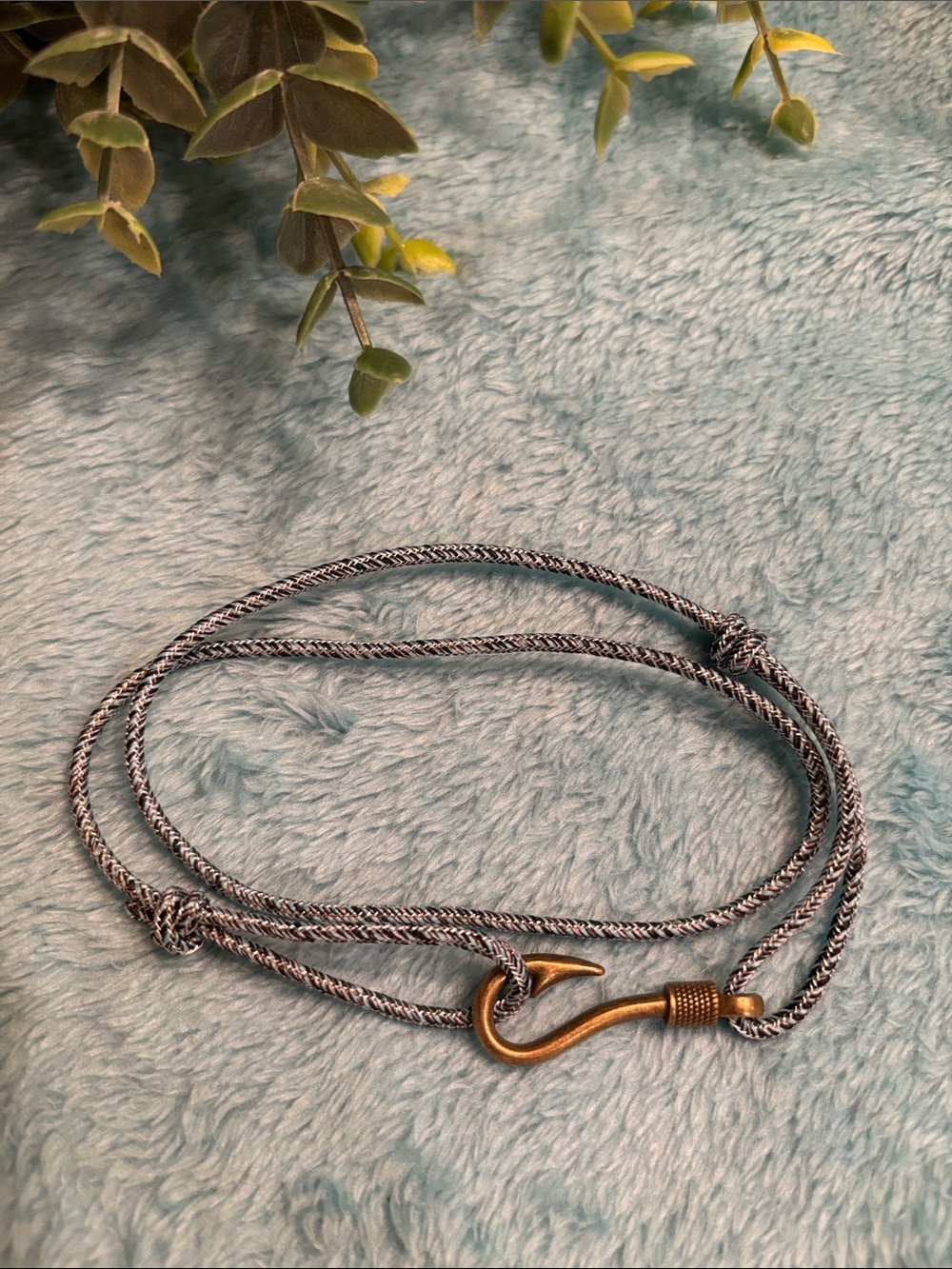 Mens Nautical Adjustable Rope Bracelet with Brass Fish Hook Closure, NWT 8-19”